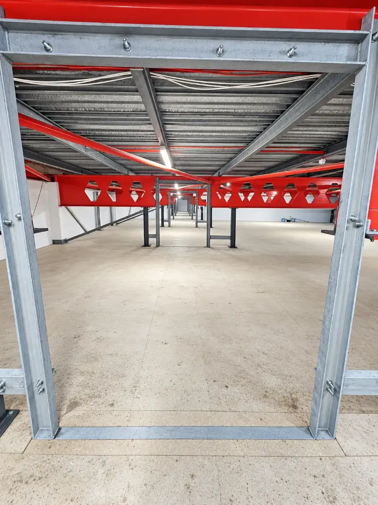 Internal hall dividing in Nottingham