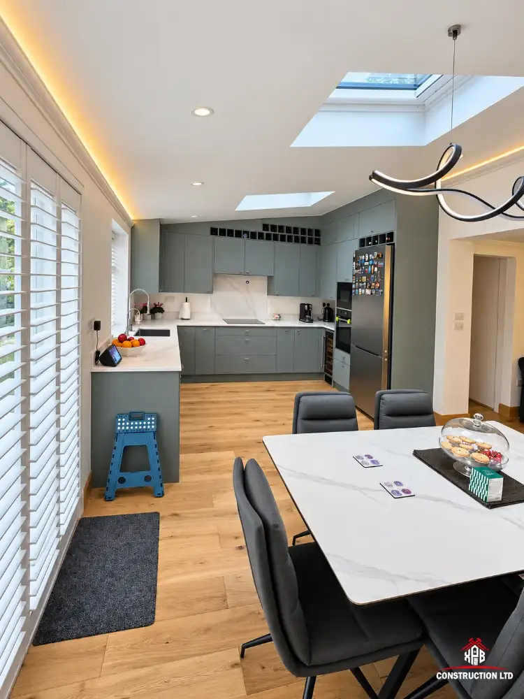 Open-plan kitchen-diner